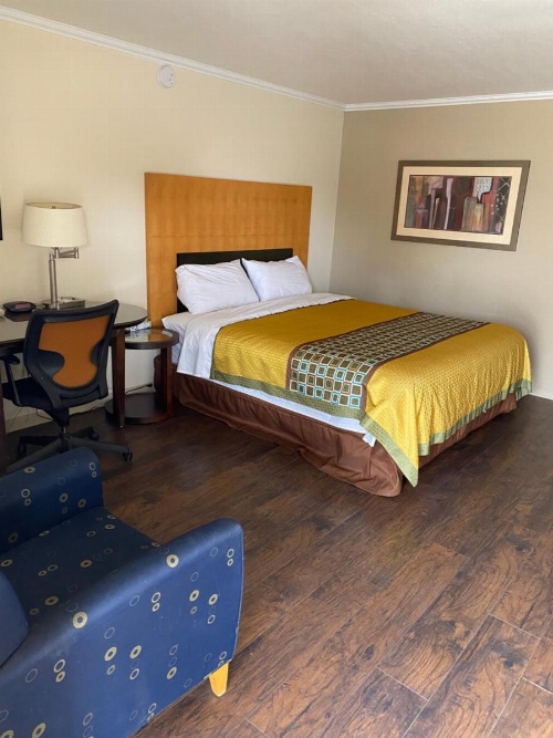 Great Western Inn image 37